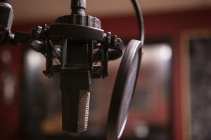 picture of podcast microphone