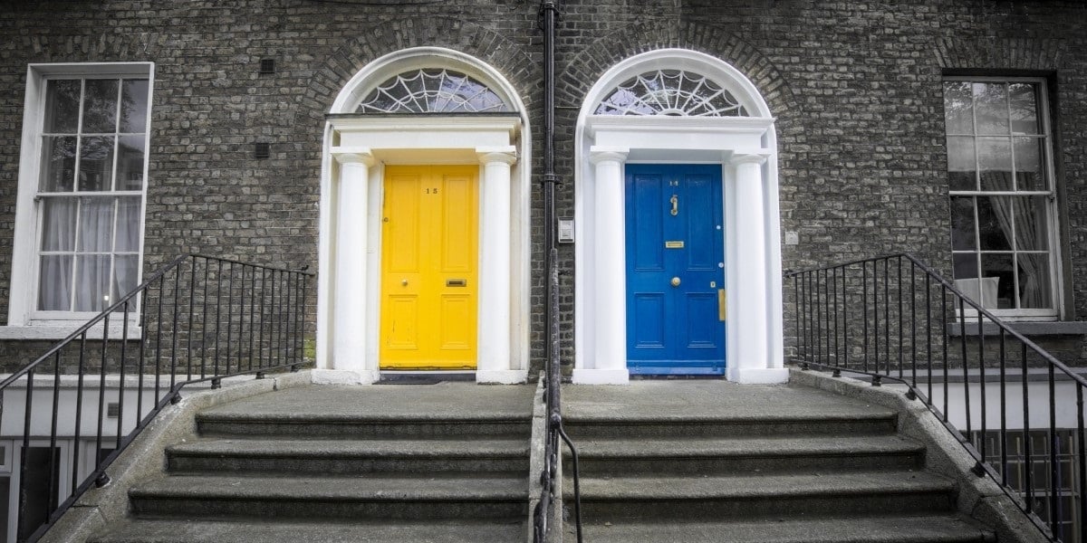 picture of two differently colored doors